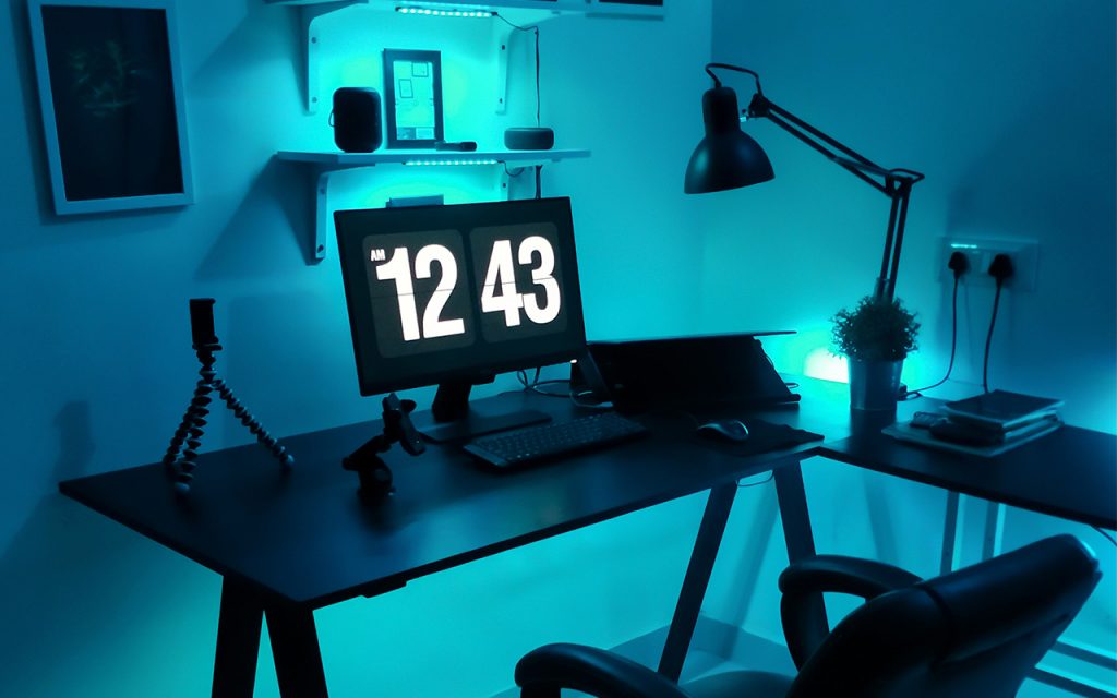 mesa de escritório em casa (home office)